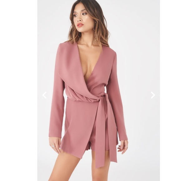 Gorgeous playsuit in Mink Lavish Alice - Picture 2 of 9